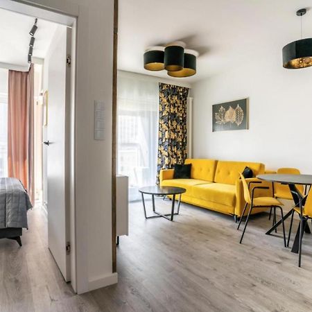 Mennica Residence - City Center - Golden Apartments Varşovia Exterior foto