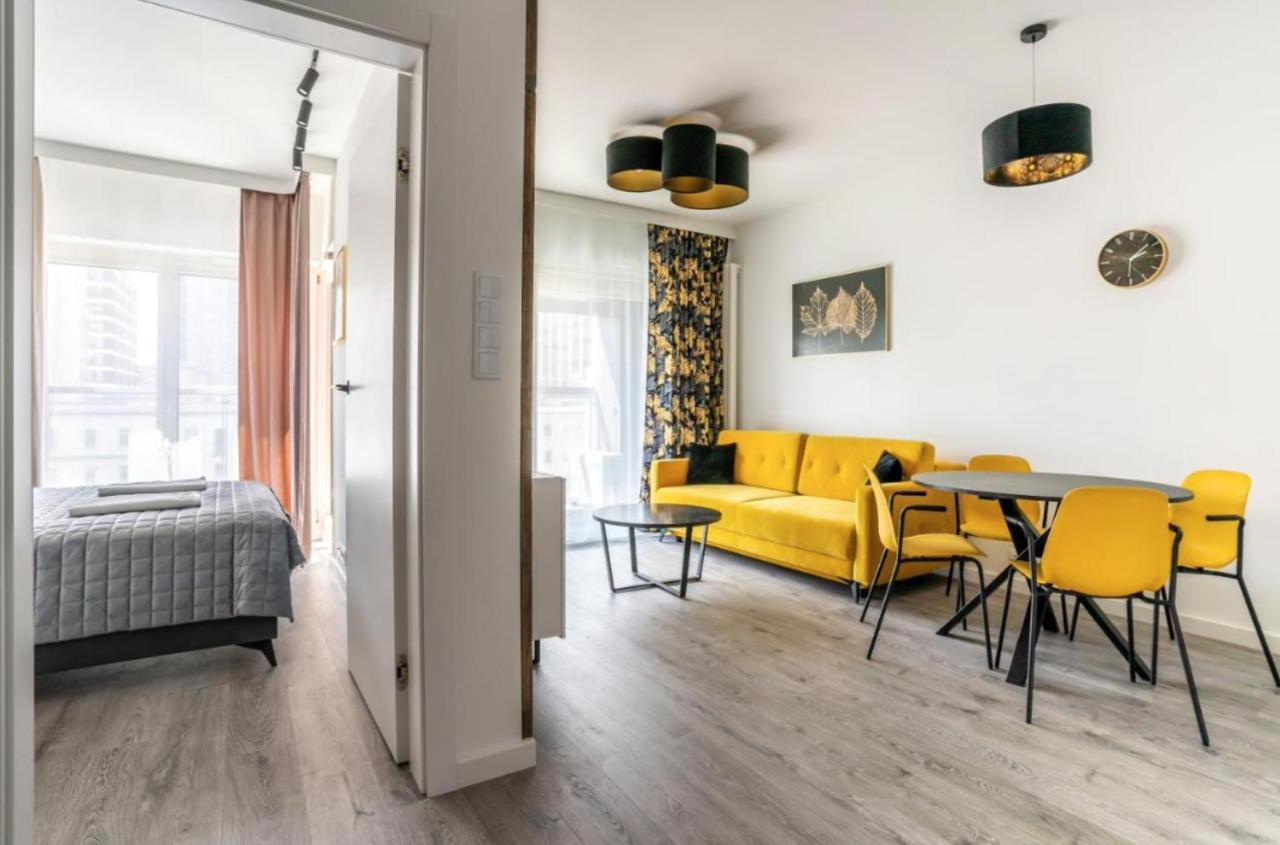 Mennica Residence - City Center - Golden Apartments Varşovia Exterior foto